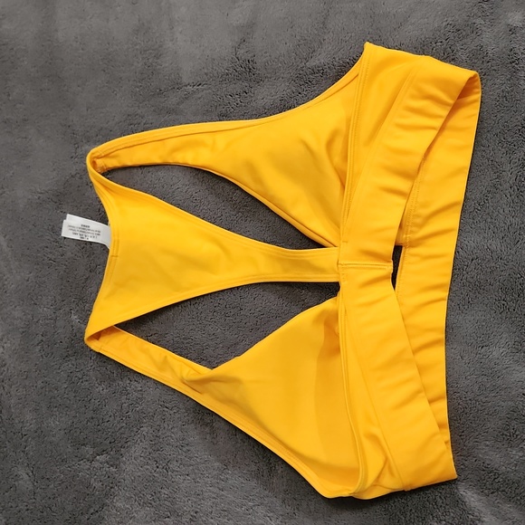 PINK by Victoria Secret Peekaboo Yellow sports bra medium - Picture 2 of 3